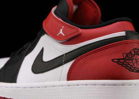 Air Jordan 1 Strap Low Black Toe