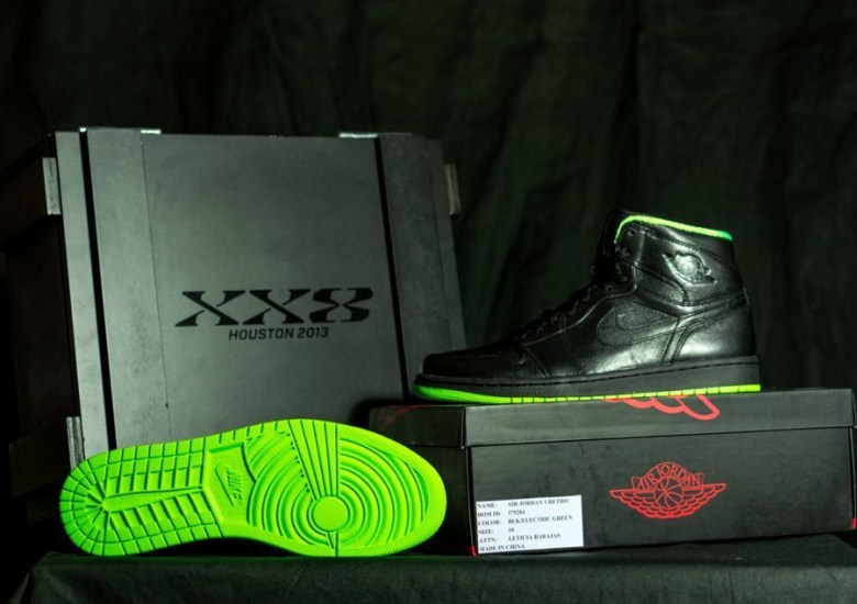 Air Jordan 1 #XX8DaysofFlight – Available on eBay