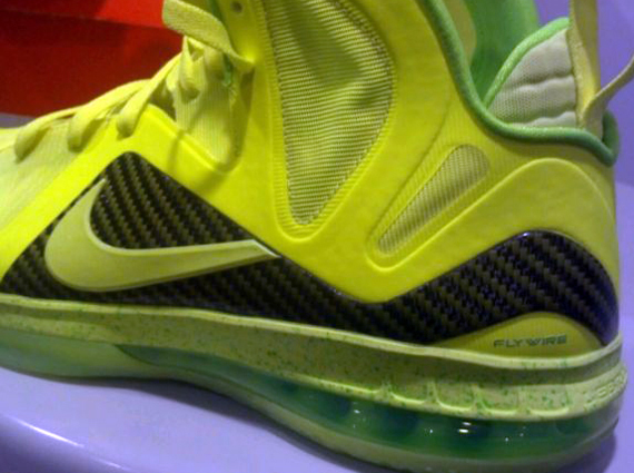 Nike LeBron Elite "Volt Dunkman" Sample on eBay