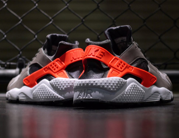 Grey Orange Air Huarache 5