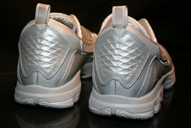 Jordan Cp3 Vi Ae Metallic Silver White 04