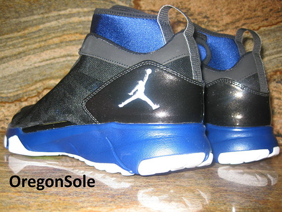 Jordan Dominate Pro Flex Black Royal 3