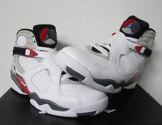 Jordan Viii Bugs Reminder 1