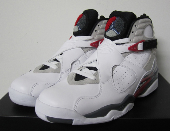 Air Jordan VIII “Bugs” – Release Reminder