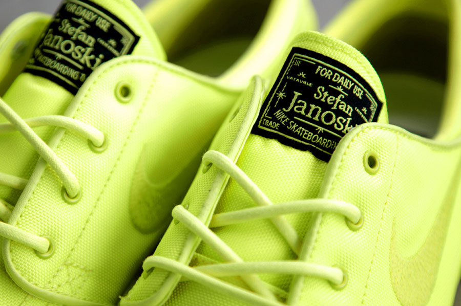 Lemon Twist Volt Janoski 2