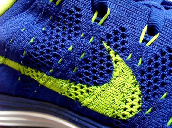 Lunar Flyknit Blue Volt 3