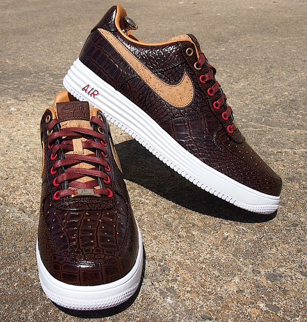 Nike Air Force 1 Lunar Bespoke Reversed Cork 01