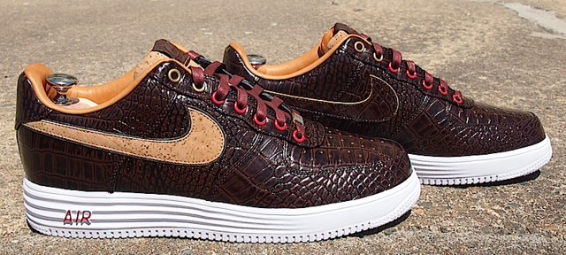 Nike Air Force 1 Lunar Bespoke Reversed Cork 02