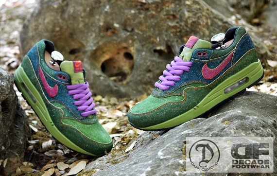 Nike Air Max 1 “Skunk” Customs by Dank