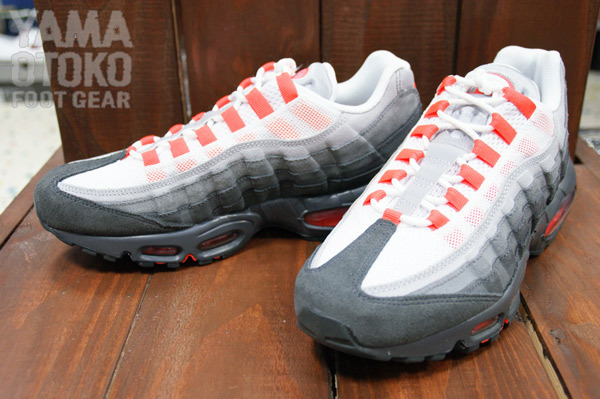 Nike Air Max 95 Si Anthracite Total Crimson 4