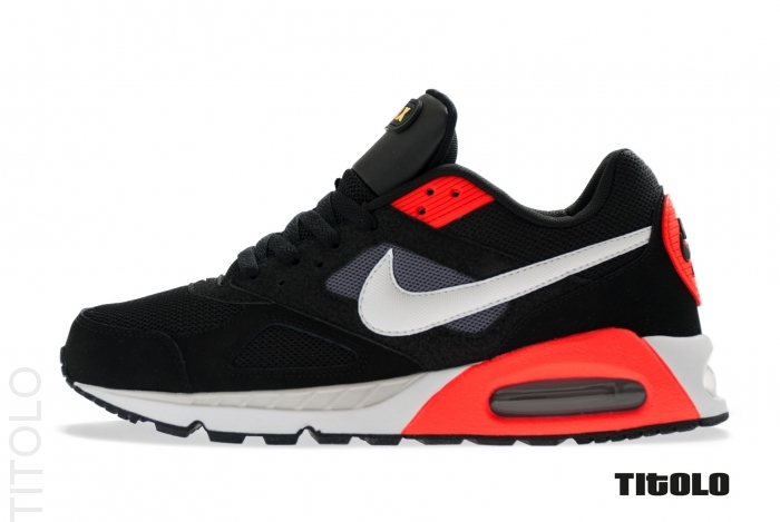 Nike Air Max Ivo 1