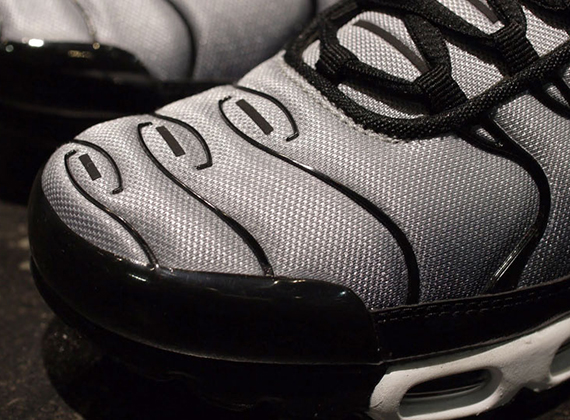 Nike Air Max Plus Black Grey White 5