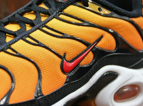 Nike Air Max Plus - Tour Yellow - Team Orange - Black