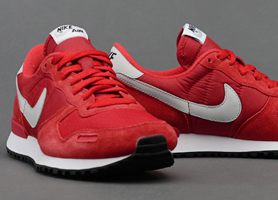 Nike Air Vortex Retro Gym Red