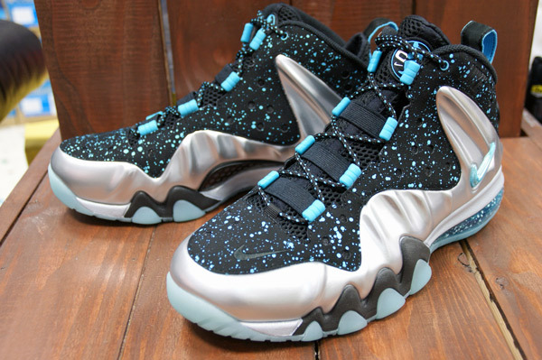 Nike Barkley Posite Max Metallic Silver Gamma Blue 2