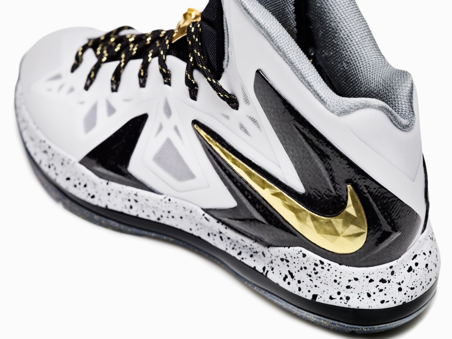 Nike Basketball Elite Series 2 0 Gold Collection 08