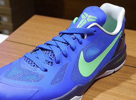 Nike Black Mamba 24 - Blue - Green