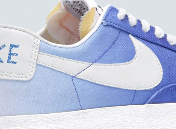 Nike Blazer Low PRM VNTG "Gradient" - Hyper Blue - Photo Blue