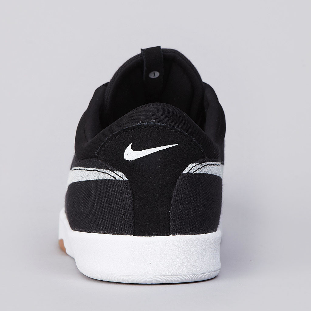 Nike Eric Koston Se Black White 4