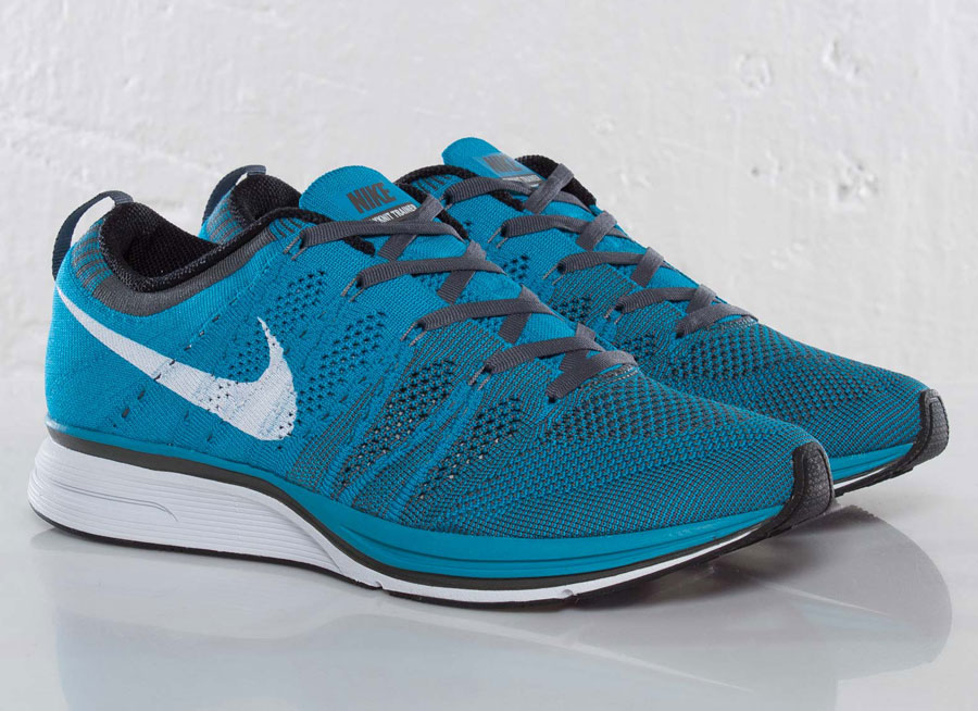 Nike Flyknit Trainer Neo Turquoise