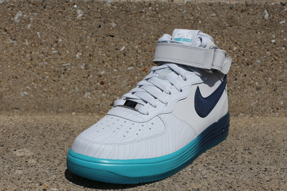 Nike Lunar Force 1 Lthr Pure Platinum Squadron Blue Sport Turquoise 2