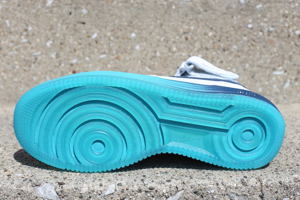 Nike Lunar Force 1 Lthr Pure Platinum Squadron Blue Sport Turquoise 4