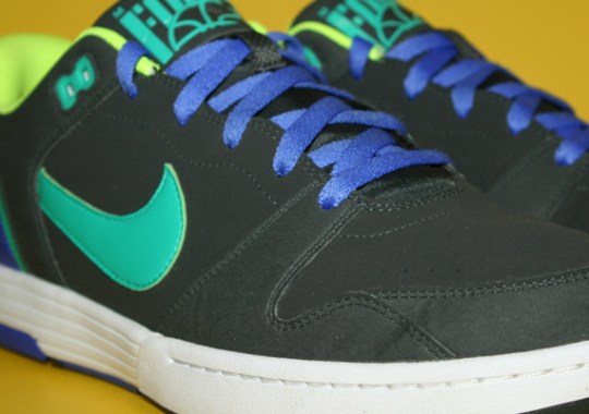 Nike Mach Force – Anthracite – Atomic Teal – Volt – White | Sample