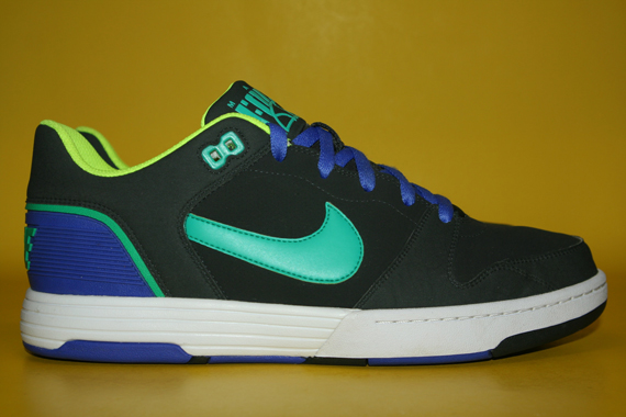 Nike Mach Force Teal Volt 6