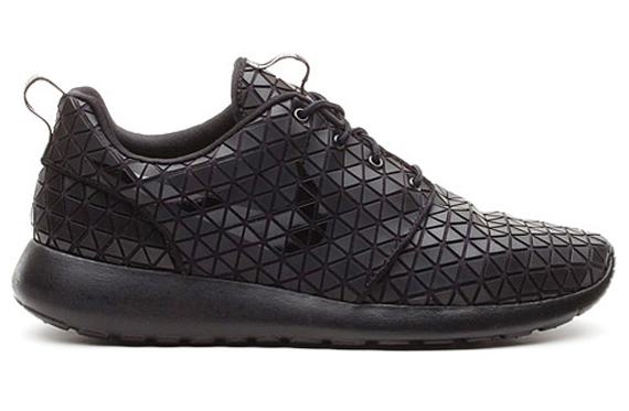 Nike Roshe Run Metric 