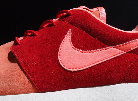 Nike Roshe Run Id Samples