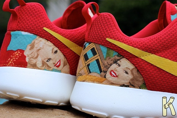 Nike Roshe Run Island Girls 02