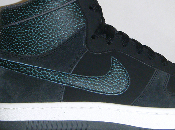 Nike Sky Team '87 - Black - Gamma Blue - Dark Grey - Sail