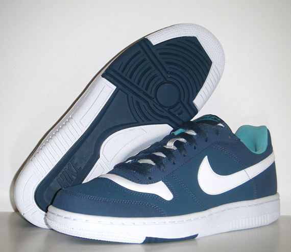 Nike Sky Team 87 Low 7
