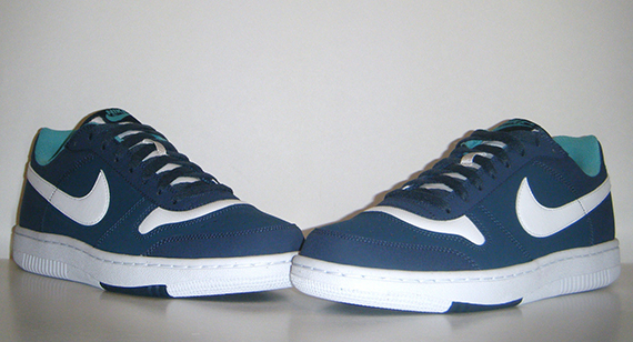 Nike Sky Team 87 Low 9