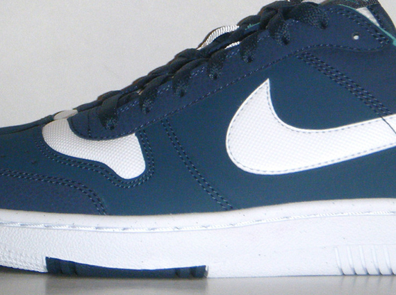 Nike Sky Team '87 Low