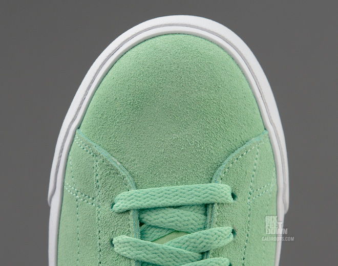 Nike Tennis Classic Ac Tourmaline 6