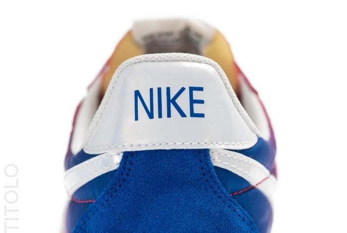 Nike Wmns Pre Montreal Racer Gradient Pink Force Hyper Blue 4