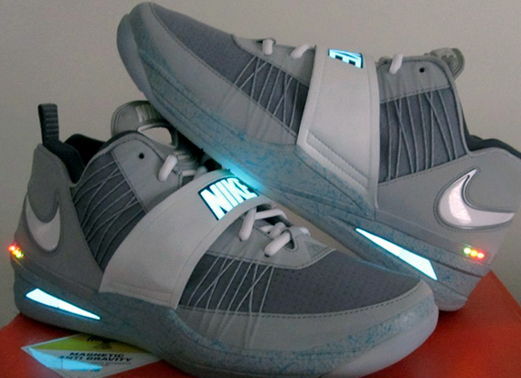 Nike Zoom Revis Mag Customs On Ebay 1