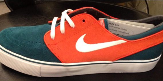 Nike Zoom Stefan Janoski Holiday 2013 Colorways 002