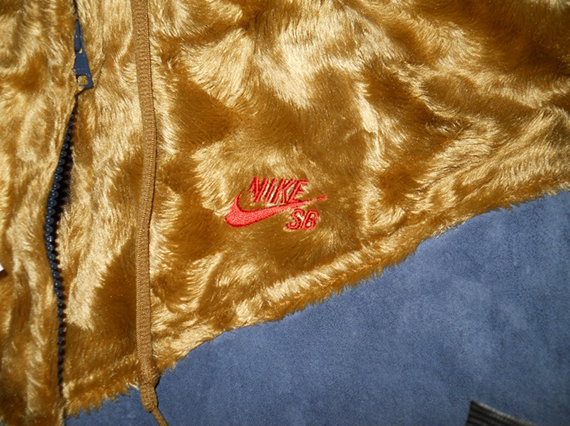 Three Bears Nike Sb Jacket 2