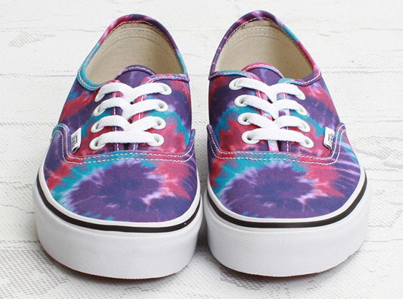 Vans Authentic Tie Dye