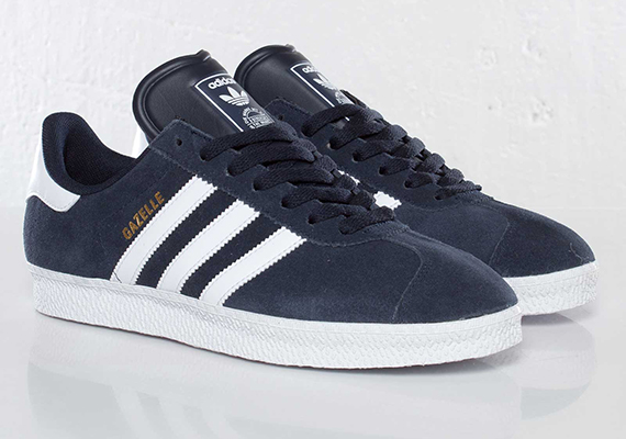 Adidas Originals Gazelle Navy May 2013 1