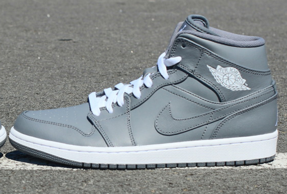 Air Jordan 1 Mid “Cool Grey”