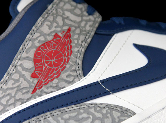 Air Jordan 1 Phat "True Blue"