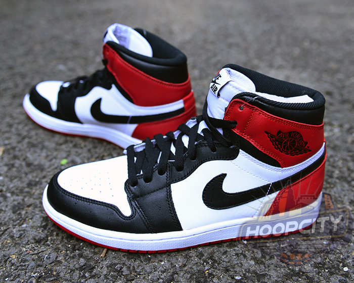 Air Jordan 1 Retro High Og Black Toe 15