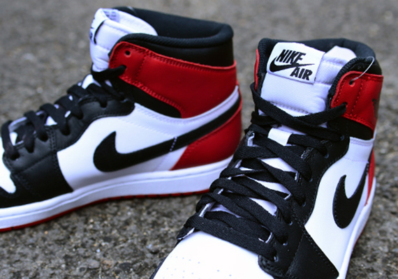 Air Jordan 1 Retro High Og Black Toe