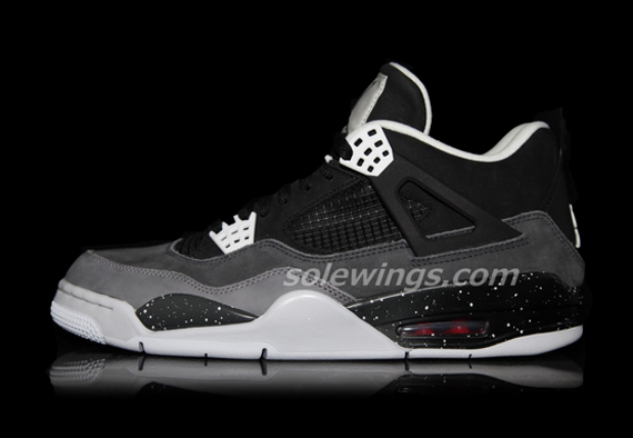 Air Jordan Iv Retro Stealth Oreo 1