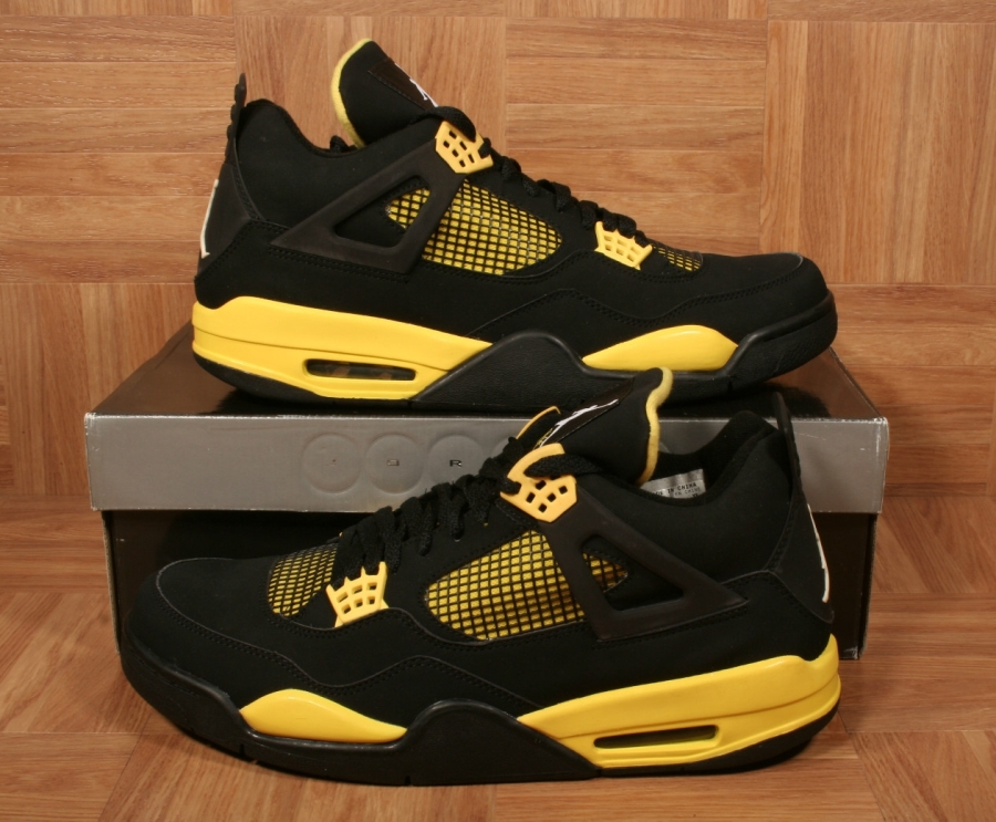 Air Jordan Iv Retro Thunder And Lightning Pack 06