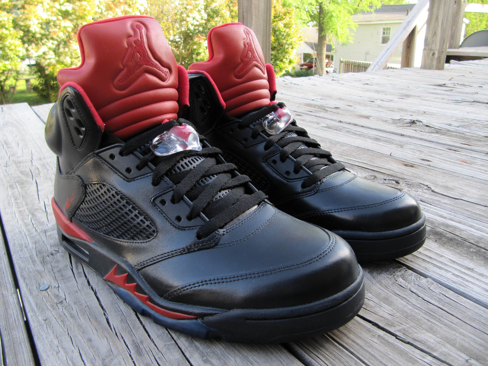 Air Jordan V Infrared Smoke Bottom Customs 01