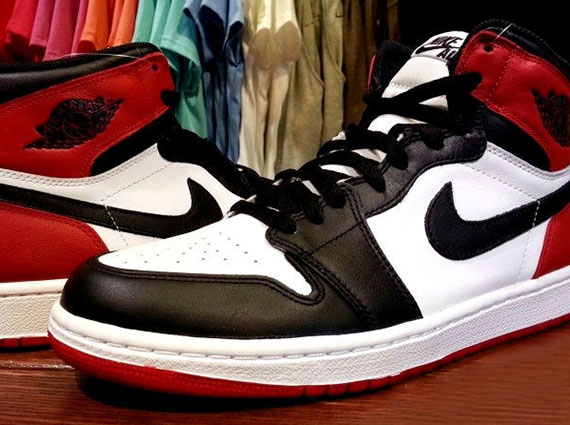 Black Toe Air Jordan 1